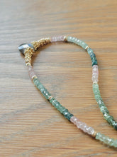 Charger l'image dans la galerie, Collier Jeannette tourmaline light rainbow