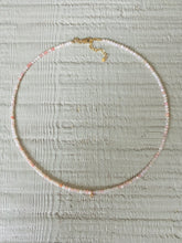 Charger l'image dans la galerie, Collier Anouk opale rose