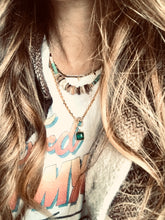 Charger l'image dans la galerie, Collier Henriette nacre