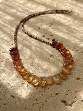 Charger l'image dans la galerie, Collier Brigitte grenat hessonite et zircon moka
